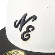 画像8: NEWERA（ニューエラ）“59FIFTY クラシックロゴ クローム/ブラック” (8)