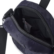 画像10: NEWERA（ニューエラ） “ショルダーポーチ 1.7L ネイビーペイズリー” (10)