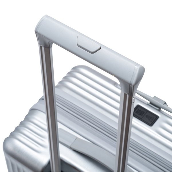 画像8: NEWERA（ニューエラ） “Wheel Carry Case 60-66L キャリーケース MEDIUM シルバー” (8)