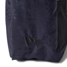 画像11: NEWERA（ニューエラ） “ショルダーポーチ ラージ 2L ネイビーペイズリー” (11)