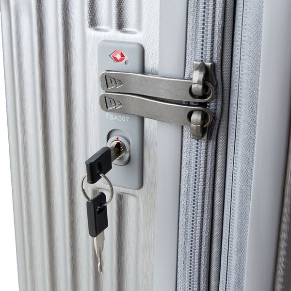 画像13: NEWERA（ニューエラ） “Wheel Carry Case 92-104L キャリーケース　Large シルバー” (13)