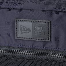 画像6: NEWERA（ニューエラ） “ショルダーポーチ ラージ 2L ネイビーペイズリー” (6)