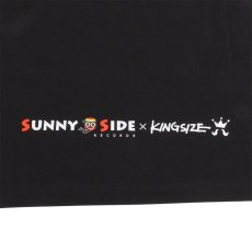 画像4: 【2026.04.03再入荷】KINGSIZE（キングサイズ）x SUNNY SIDE RECORDS “KS / SUNNY SIDE TEE” (4)