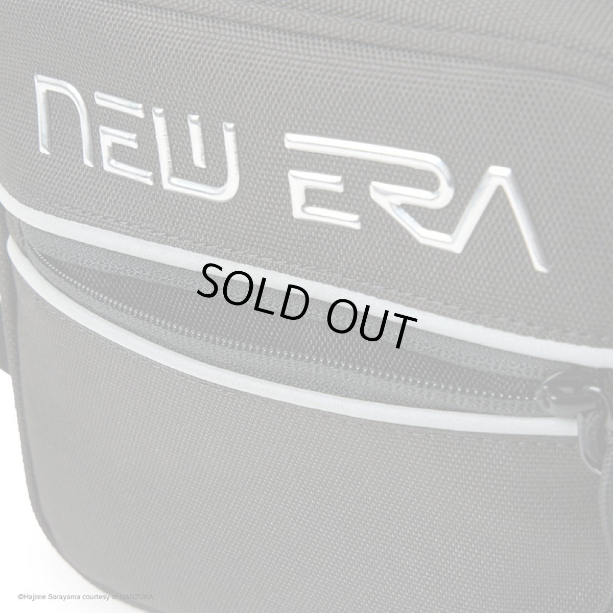 画像6: NEWERA（ニューエラ） “スクエア ショルダーポーチ 1.5L HAJIME SORAYAMA TPUロゴ ブラック” (6)