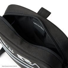 画像8: NEWERA（ニューエラ） “スクエア ショルダーポーチ 1.5L HAJIME SORAYAMA TPUロゴ ブラック” (8)