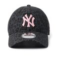 画像2: NEWERA（ニューエラ）“9TWENTY Leopard ニューヨーク・ヤンキース ブラック ピンク” (2)