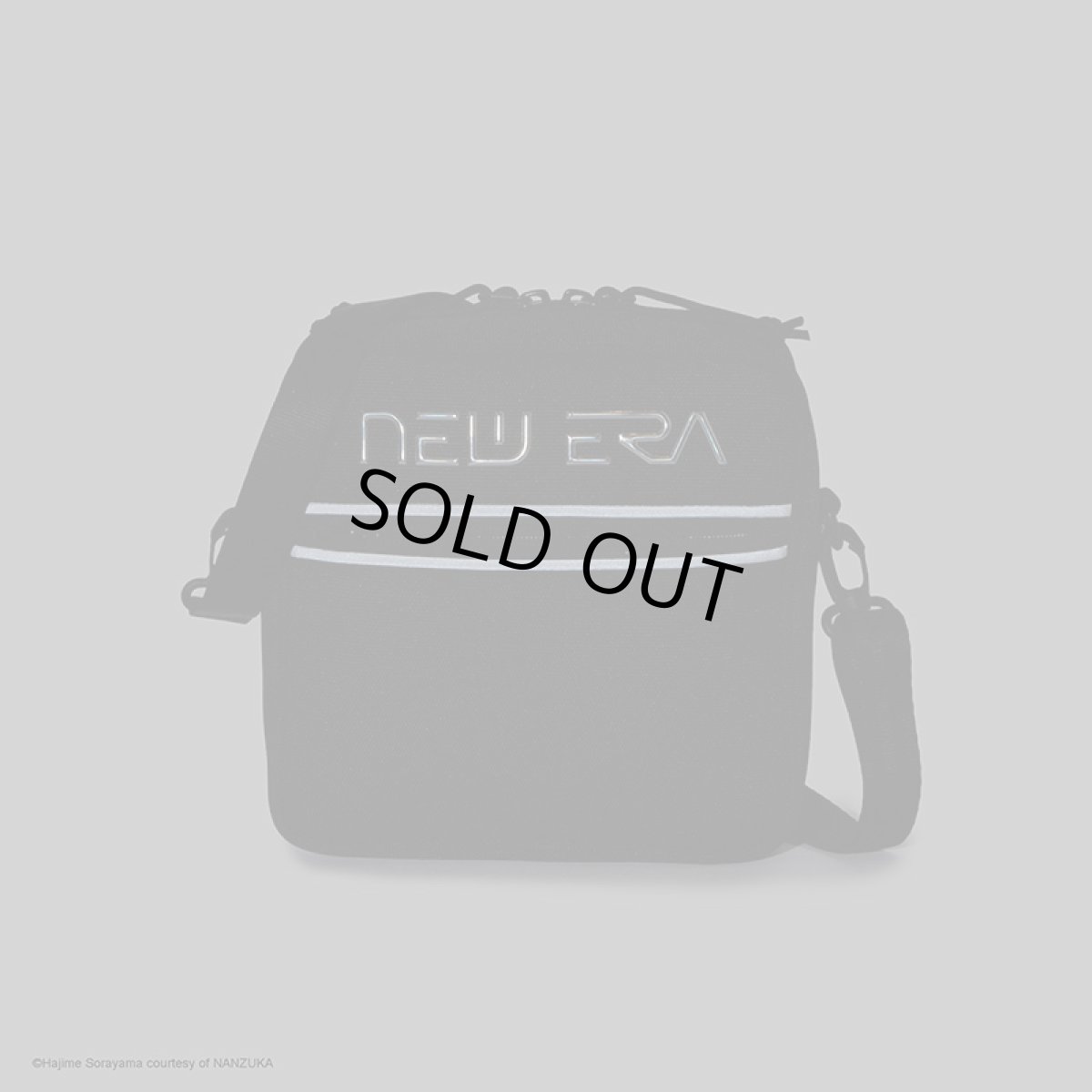 画像11: NEWERA（ニューエラ） “スクエア ショルダーポーチ 1.5L HAJIME SORAYAMA TPUロゴ ブラック” (11)