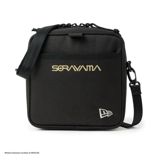画像3: NEWERA（ニューエラ） “スクエア ショルダーポーチ 1.5L HAJIME SORAYAMA TPUロゴ ブラック” (3)
