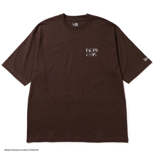 画像2: NEWERA（ニューエラ）“半袖 オーバーサイズド コットン Tシャツ HAJIME SORAYAMA サンディエゴ・パドレス　TPU+グリッタープリント ブラウン” (2)