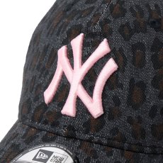 画像8: NEWERA（ニューエラ）“9TWENTY Leopard ニューヨーク・ヤンキース ブラック ピンク” (8)