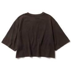 画像2: [レディース] NEWERA（ニューエラ）“Women's 半袖 ワイド フロスト ウォッシュド クロップド Tシャツ ブラック” (2)
