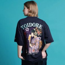 画像1: YOIDORE (ヨイドレ) “ビール好き着物女子 TEE” (1)