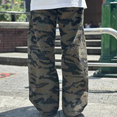 画像16: KINGSIZE（キングサイズ）“DAMAGE CAMO BARREL PANTS” (16)