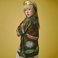 画像10: GALFY(ガルフィー) “ワッペンだらけでハイになってるTシャツ” (10)