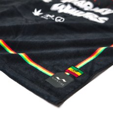 画像2: SLOWTIDE (スロウタイド)ｘBOB MARLEY “ONE LOVE BEACH TOWEL” (2)