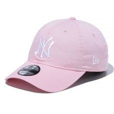 画像1: NEWERA（ニューエラ）“9TWENTY ニューヨーク・ヤンキース ウォッシュドコットン ピンク × ホワイト” (1)