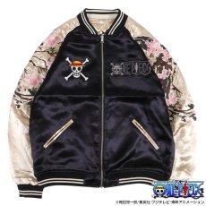 画像2: ONE PIECE(ワンピース)×絡繰魂(カラクリタマシイ) “麦わらのルフィ リバーシブルスカジャン” (2)