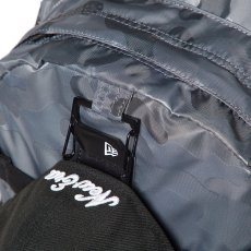 画像5: NEWERA（ニューエラ） “キャリアパック 35L ジャカードカモ グレー” (5)