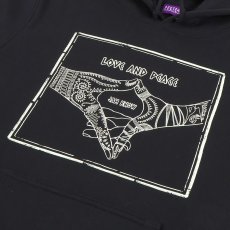 画像4: PeeTee. (ピーティー) “LOVE AND PEACE HOODIE” (4)