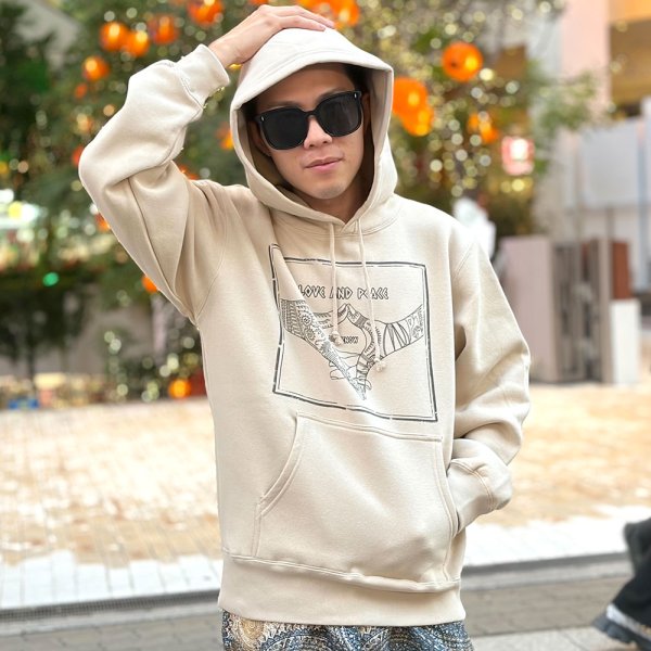 PeeTee. (ピーティー) “LOVE AND PEACE HOODIE” - DISSIDENT WEB SHOP