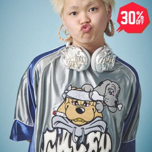 30%OFF】GALFY(ガルフィー) “病みに争いしサイバーTシャツ