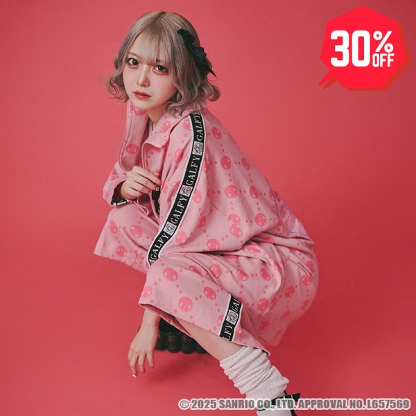 画像1: 【30%OFF】【ラスト大型犬（XL）のみ】GALFY(ガルフィー)ｘクロミ “ドクロだらけ夏セットアップ” (1)