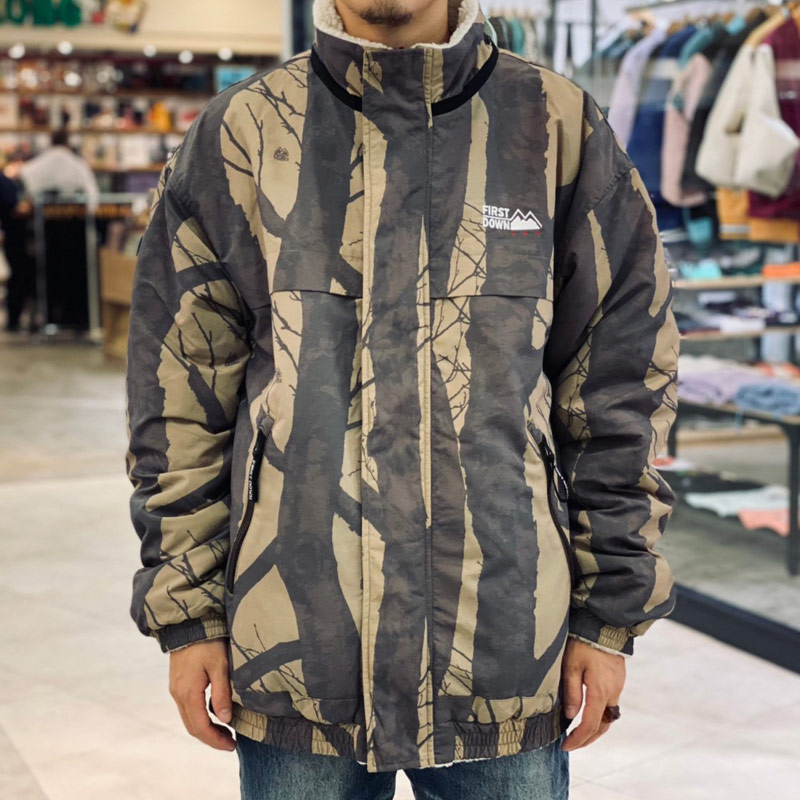 ラストLのみ】FIRST DOWN (ファーストダウン) “REVERSIBLE BOA JACKET