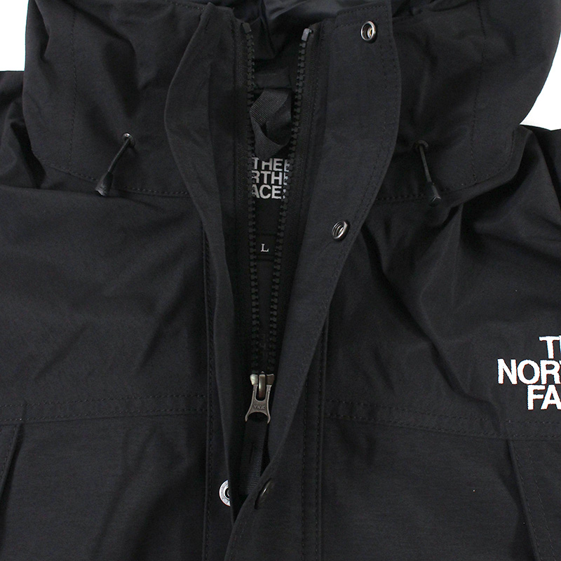 THE NORTH FACE(ザノースフェイス)“MOUNTAIN LIGHT JACKET