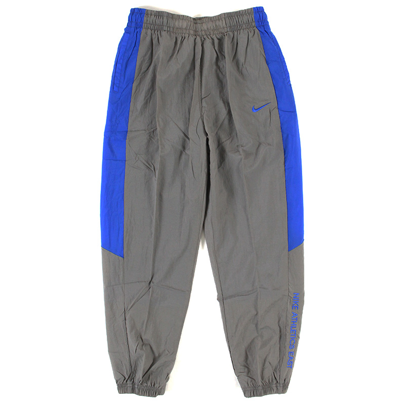 NIKE　NSW SWOOSH PANT 　ナイロンウーブンパンツ　サイズM